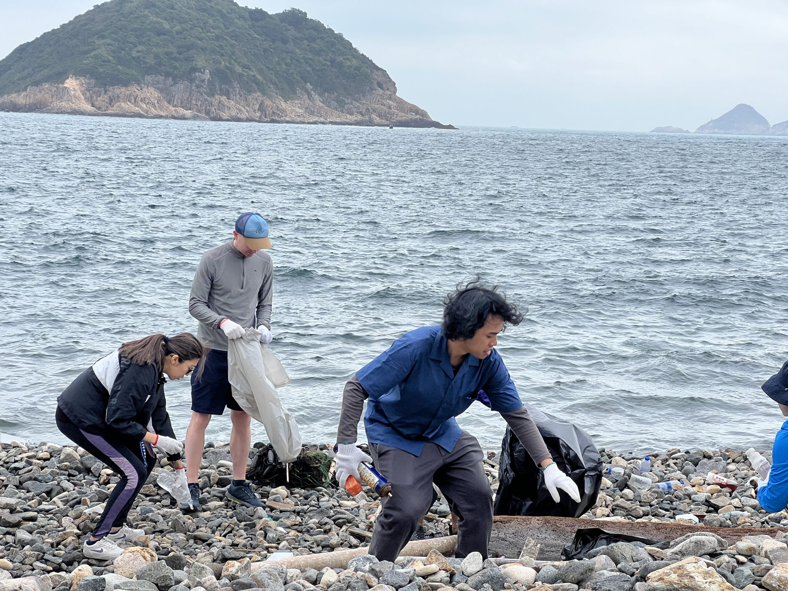 240217_Help Out with Beach Cleaning in Clearwater Bay_64
